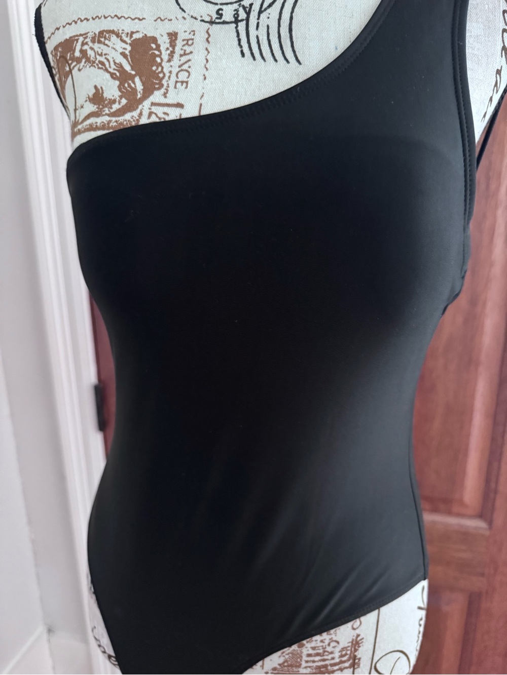 Black One-Shoulder Women’s Swimsuit